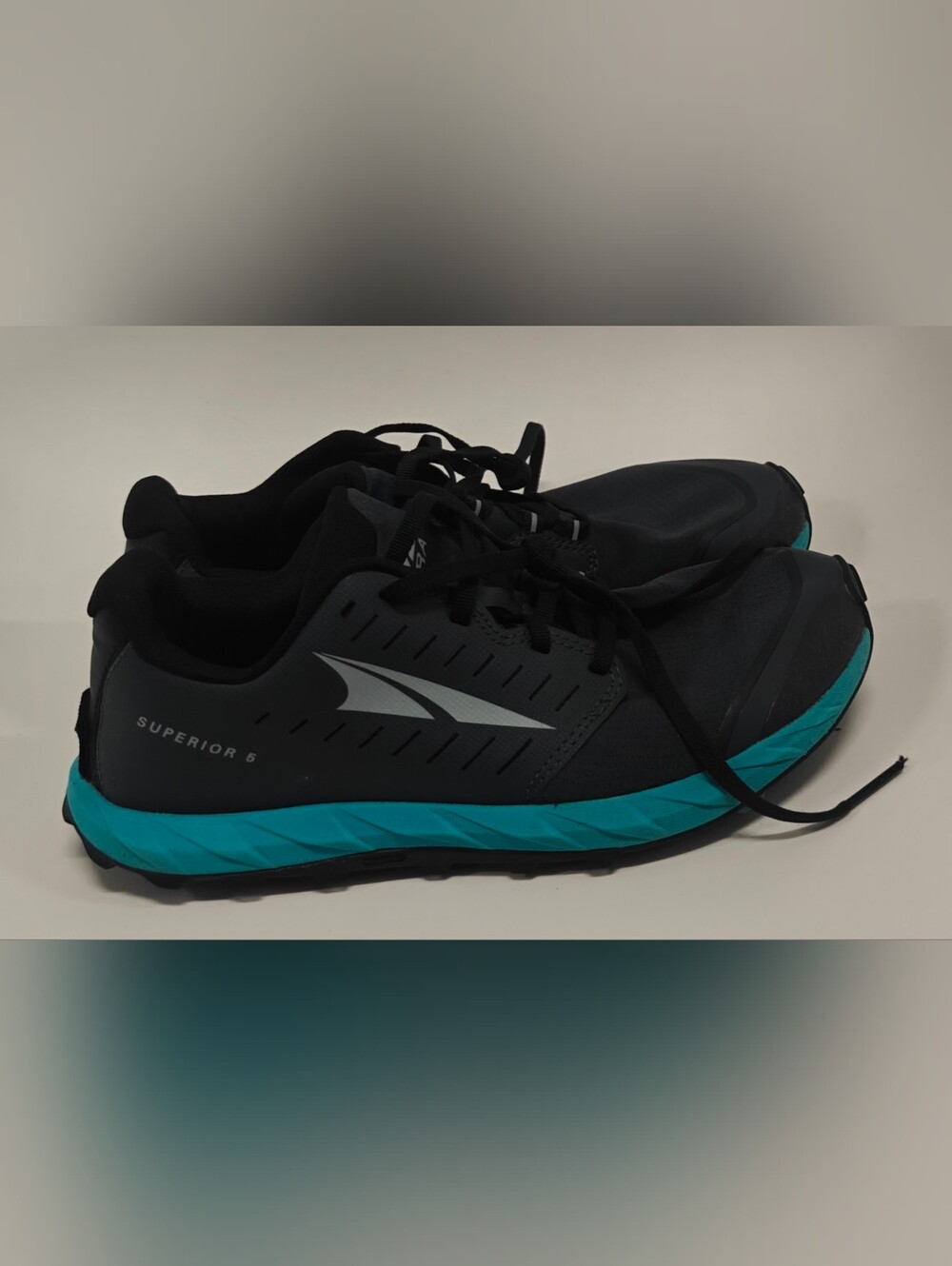 Altra Superior 5 Trail Running Shoes Women’s Size 9 Black Teal MaxTrac Lightweig